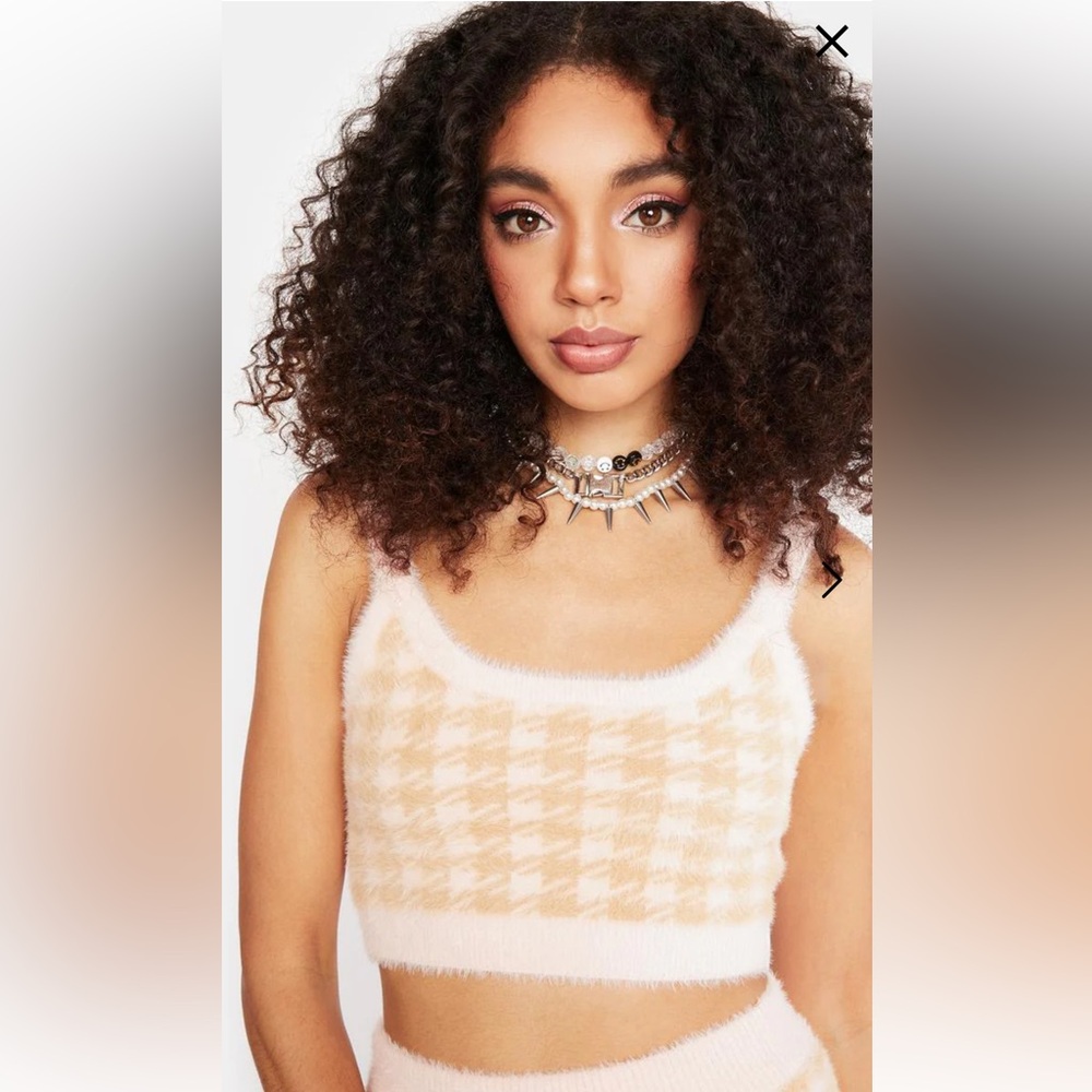 NWOT FOR LOVE & LEMONS CHER CROP FUZZY TANK SWEATER